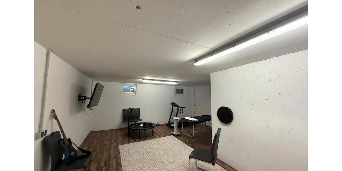 Einfamilienhaus Allmendingen - 6 Zimmer, 240 m&sup2;, 1.800&euro; | Angebot:26665532
