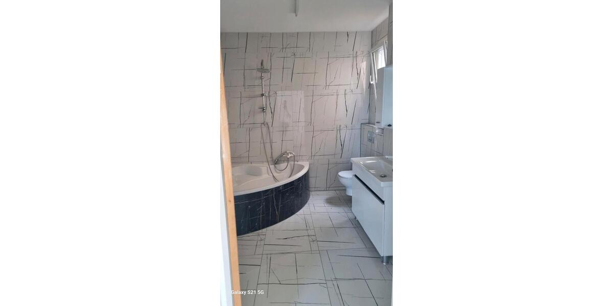 Dachgeschoßwohnung Wetzlar Hauserberg - 3 Zimmer, 90 m&sup2;, 1.350&euro; | Angebot:26395140