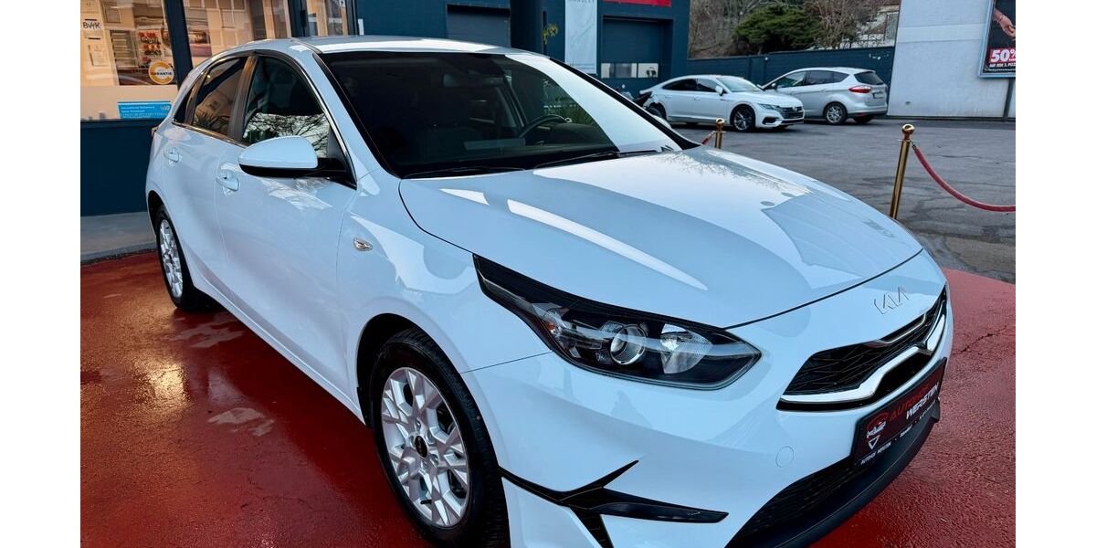 Kia ceed / Ceed 20.953 km 18.890 &euro; Düsseldorf 40589