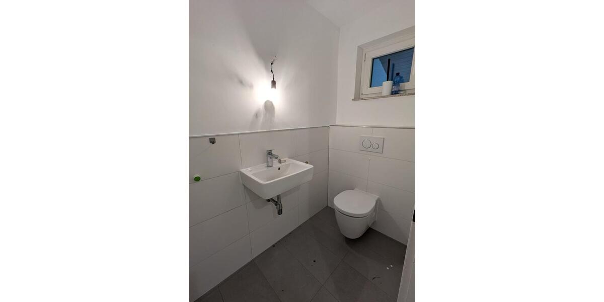 Einfamilienhaus Reichenbach an der Fils - 6.5 Zimmer, 171 m&sup2;, 2.000&euro; | Angebot:23174343