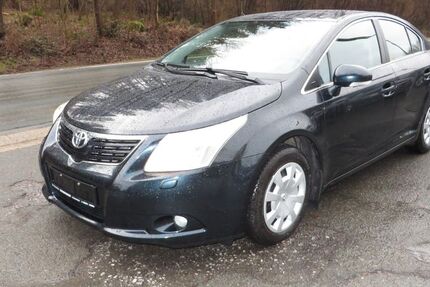 Toyota Avensis 199.800 km 5.400 &euro; Bad Grund 37539