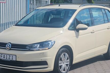 VW Touran 318.000 km 4.450 &euro; Hamburg 20539