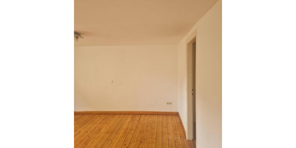 Doppelhaushälfte Schechingen - 7 Zimmer, 140 m&sup2;, 178.000&euro; | Angebot:26991627