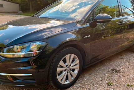VW Golf 110.000 km 11.800 &euro; Königswinter 53639