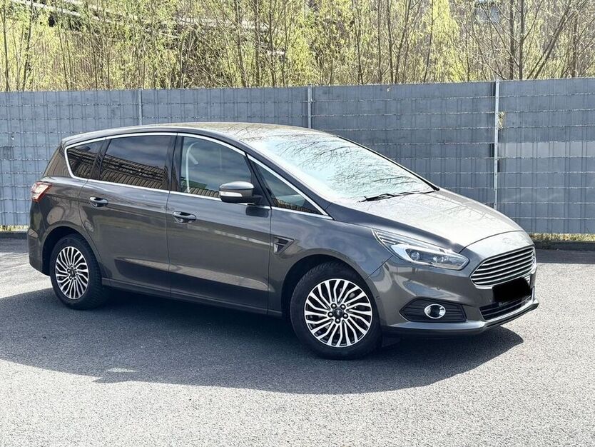 S-Max