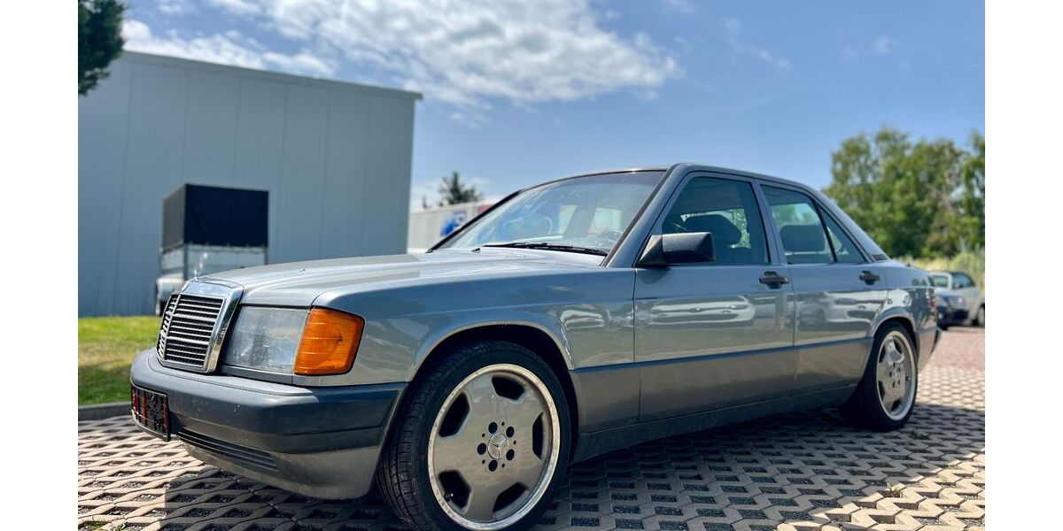 Mercedes-Benz 190 149.426 km 7.500 &euro; Blankenburg / Harz 38889