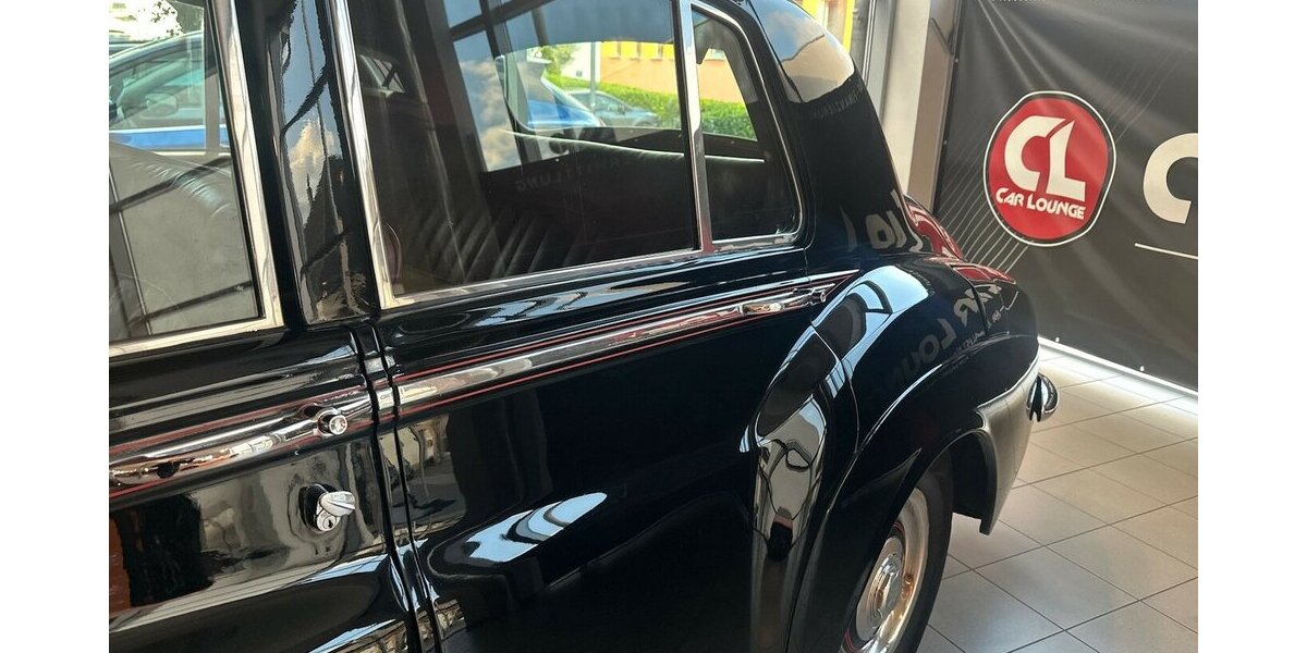 Rolls Royce Silver Cloud III 6.2 |Schwarz-Rot|Classic Data 2| 112.506 km 49.999 € Mainz-Kostheim 55246