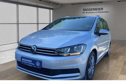 VW Touran 108.775 km 21.880 &euro; Salzkotten 33154