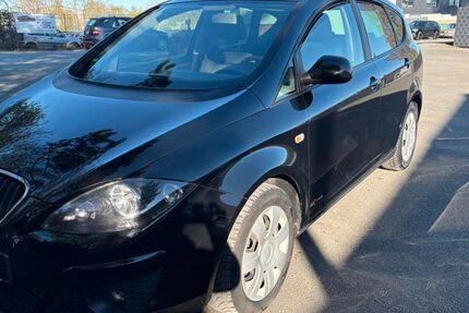 Seat Altea 104.857 km 5.499 &euro; Nottuln 48301