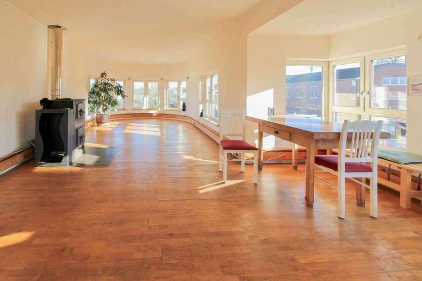 Haus zum Kaufen in Erkrath 299.000 € 117.14 m²