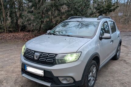 Dacia Sandero 117.500 km 7.490 € Kloster Lehnin 14797