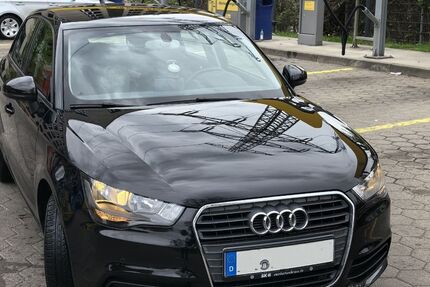 Audi A1 63.000 km 14.800 &euro; Hamburg 22297
