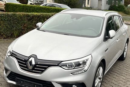 Renault Megane 73.911 km 12.000 &euro; Arnsberg 59757