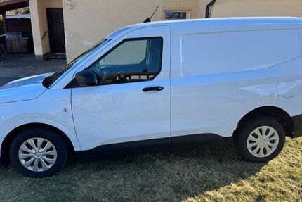 Ford Transit Courier 39.265 km 19.100 &euro; Furth im Wald 93437