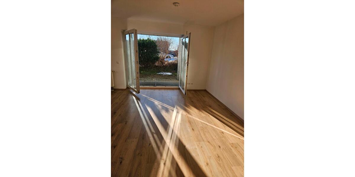 Erdgeschoßwohnung Burkhardtsdorf - 4 Zimmer, 71 m&sup2;, 920&euro; | Angebot:26593633