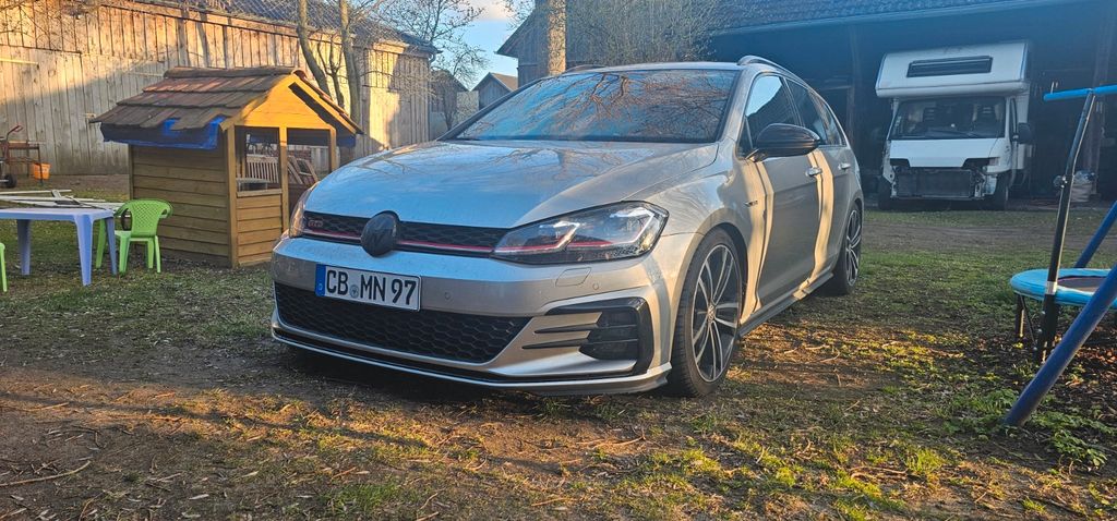 VW Golf 148.000 km 15.250 &euro; Drewitz 03197