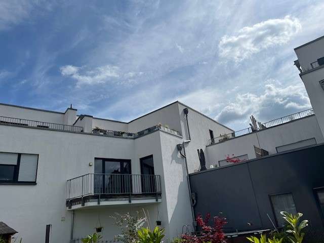 Wohnung zum Mieten in Magdeburg 627 € 63.77 m²