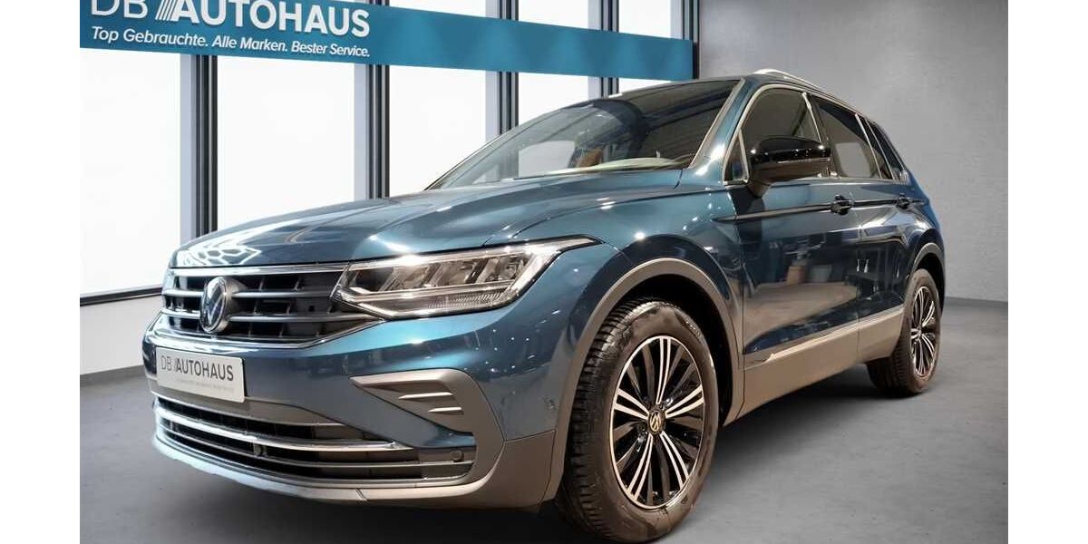 VW Tiguan 54.966 km 25.890 &euro; Bad Salzuflen 32105