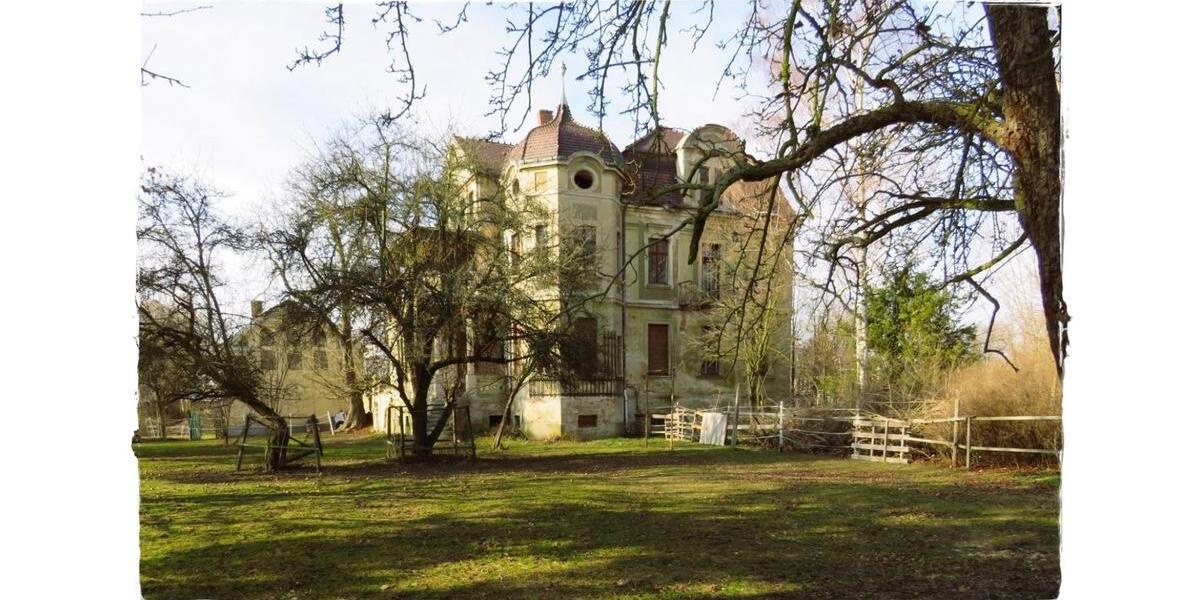 Villa Görlitz - 15 Zimmer, 480 m&sup2;, 166.000&euro; | Angebot:16707880