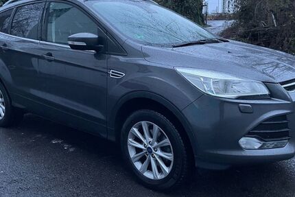 Ford Kuga 103.650 km 12.100 &euro; Köln 51065