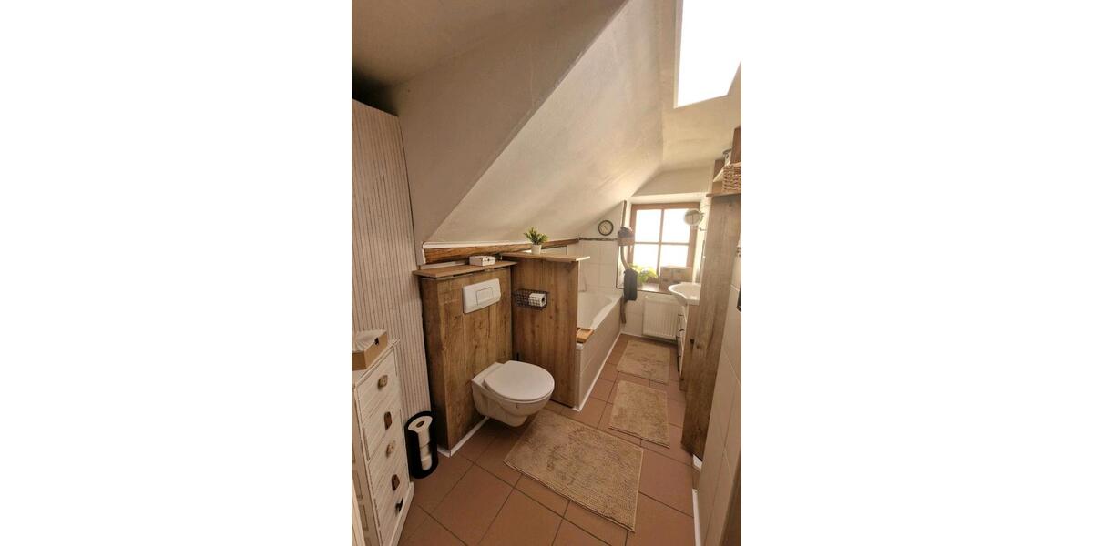 Einfamilienhaus Beilngries - 11 Zimmer, 230 m&sup2;, 645.000&euro; | Angebot:26458424