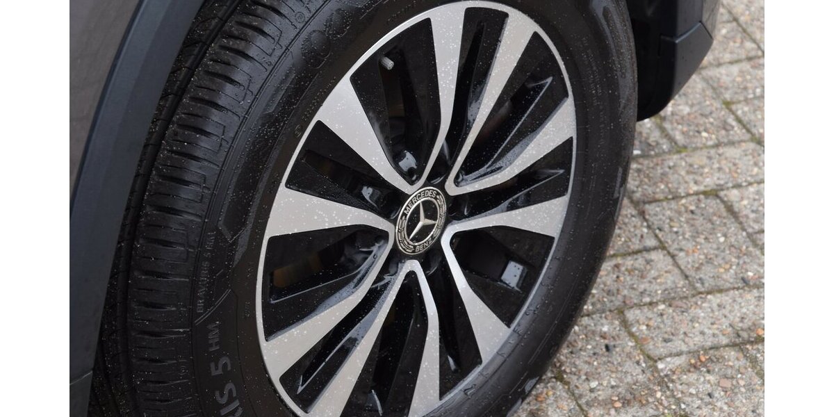 Mercedes-Benz GLA 200 d Style Aut.8G Navi*Panorama*Leder*LED* 142.165 km 22.980 &euro; Rastede 26160