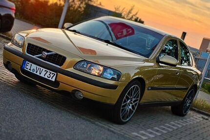 Volvo S60 256.800 km 4.599 &euro; Dollnstein 91795