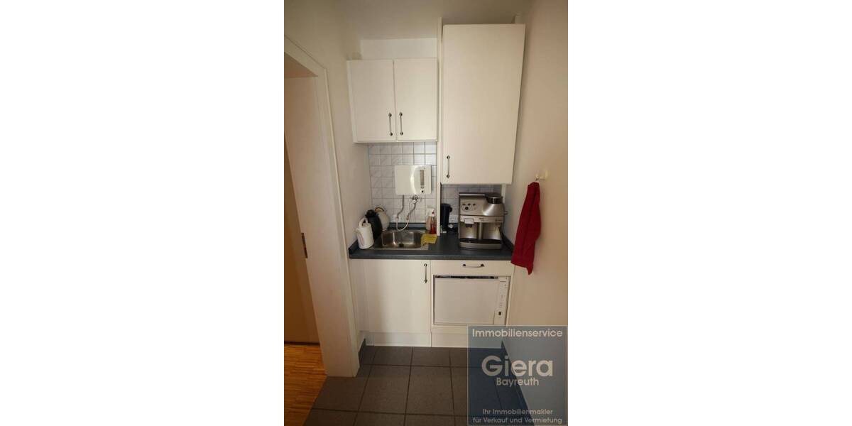Gewerbeobjekt Warmensteinach - 5 Zimmer, 135 m&sup2;, 945&euro; | Angebot:25725807