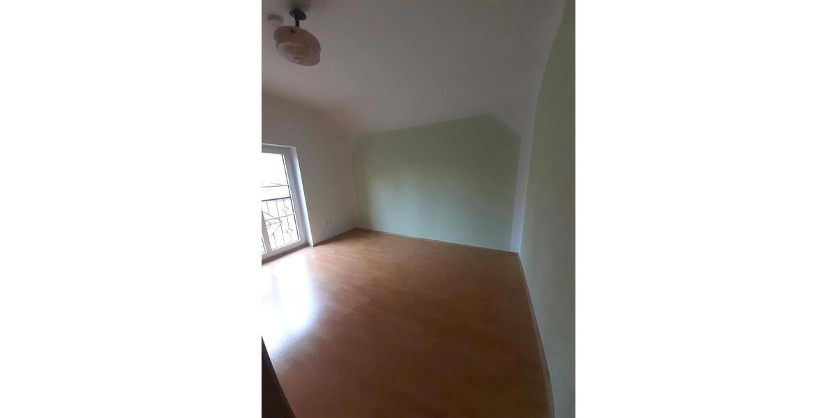 3 Raumwohnung zuvermieten 3 zimmer