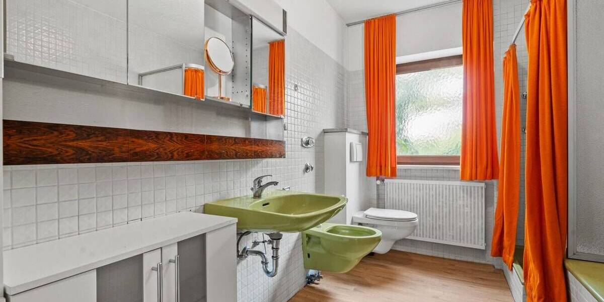 Einfamilienhaus Markdorf - 7 Zimmer, 230 m&sup2;, 855.000&euro; | Angebot:25679735