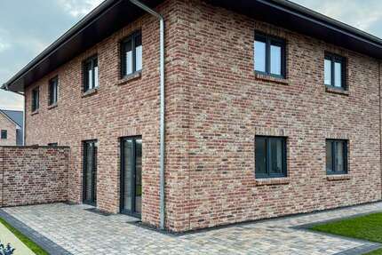 Haus Süsel - 4 Zimmer, 119 m&sup2;, 1.800&euro; | Angebot:26765765