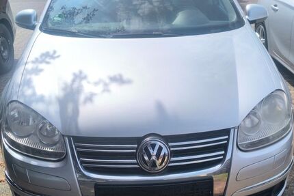 VW Golf 282.000 km 4.900 &euro; Eppingen 75031