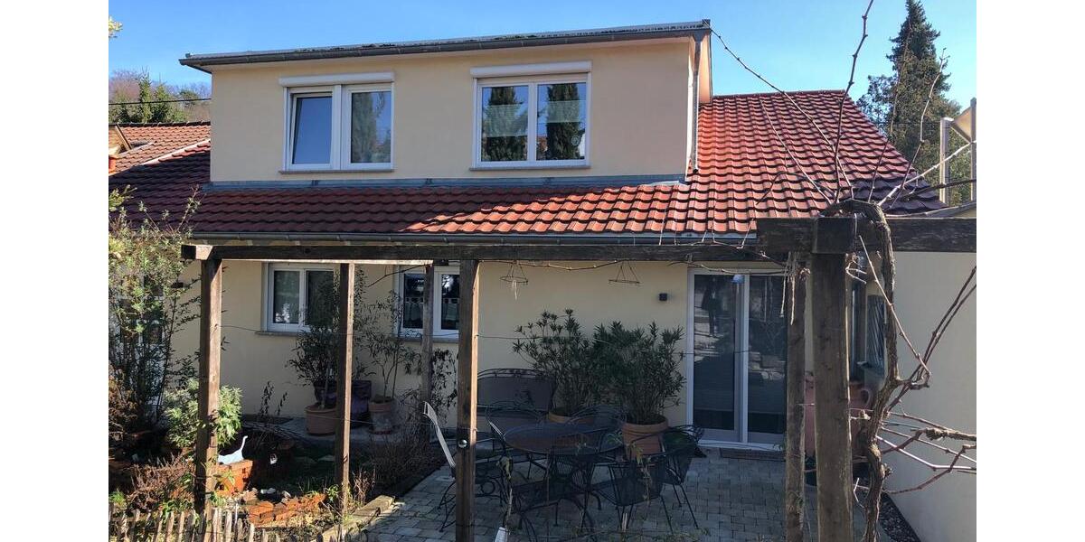 Dachgeschoßwohnung Winnenden - 3 Zimmer, 60 m&sup2;, 259.000&euro; | Angebot:26374323