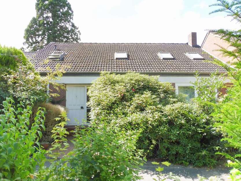 Haus zum Kaufen in Bremen 299.000 € 165 m²