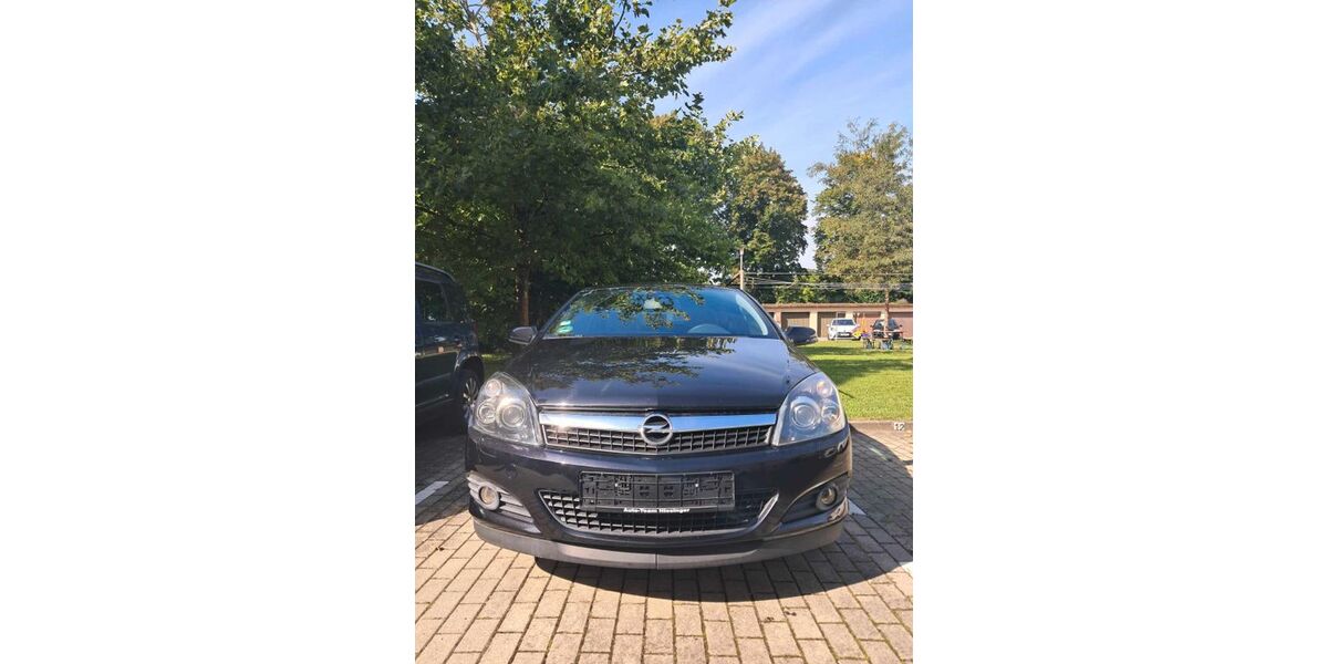 Opel Astra 163.000 km 3.199 € Augsburg 86167