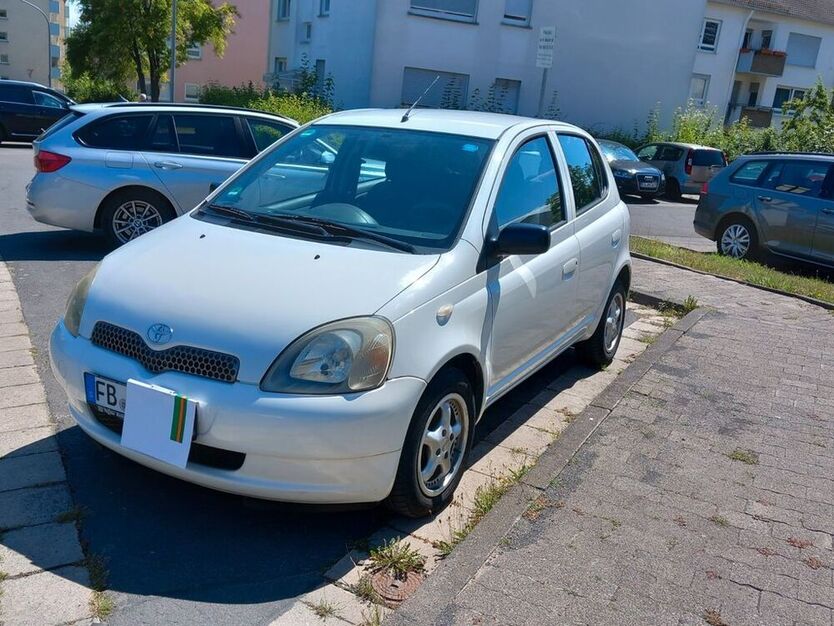 Yaris