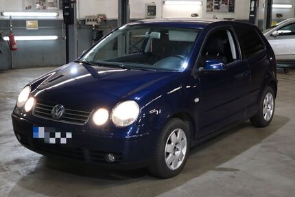 VW Polo 86.000 km 2.200 &euro; Friedrichshafen 88046