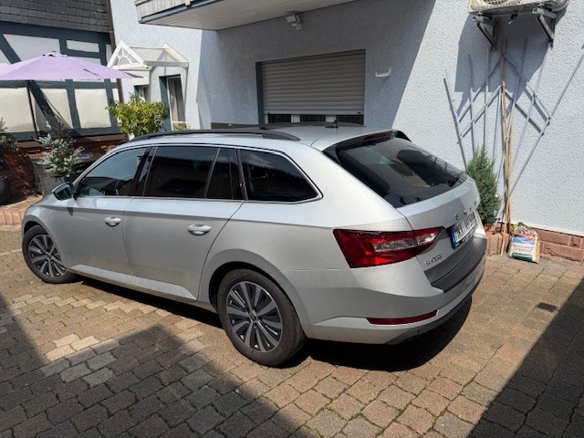 Skoda Superb 104.000 km 21.890 &euro; Langenselbold 63505