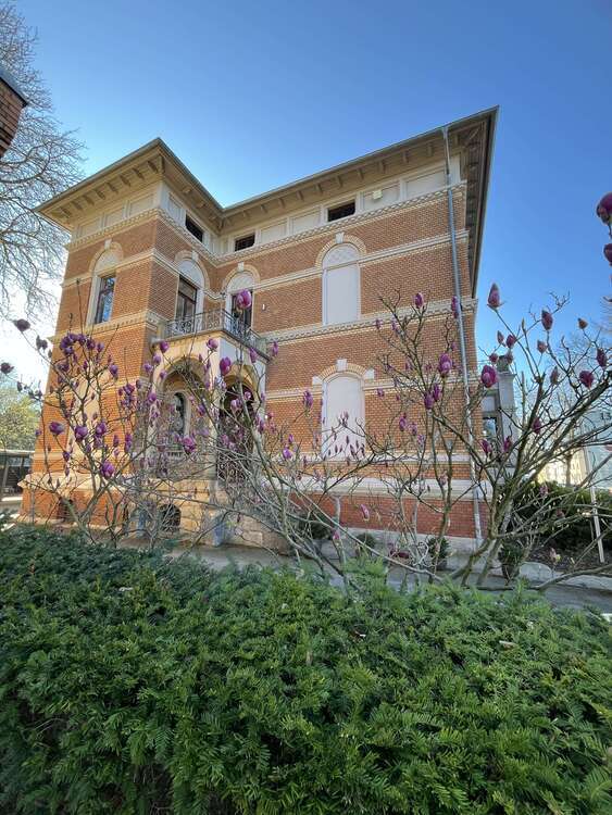 Wohnung zum Mieten in Braunschweig 2.000 € 200 m² 5 zimmer