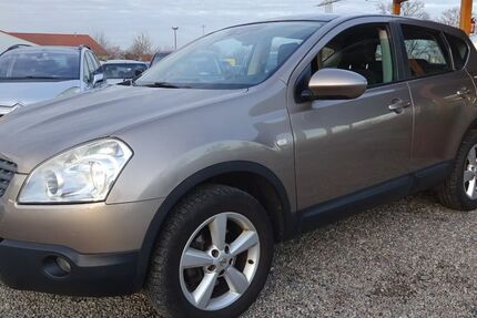 Nissan Qashqai 210.163 km 3.300 € Dresden 01219