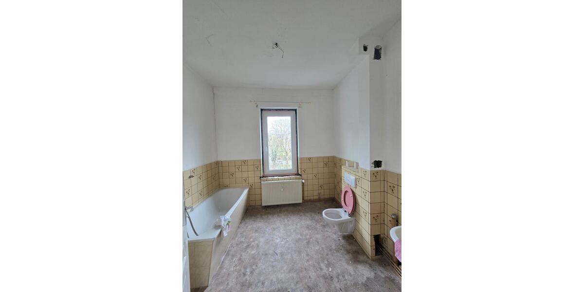 Mehrfamilienhaus, Wohnhaus Crimmitschau - 77.000&euro; | Angebot:26039565