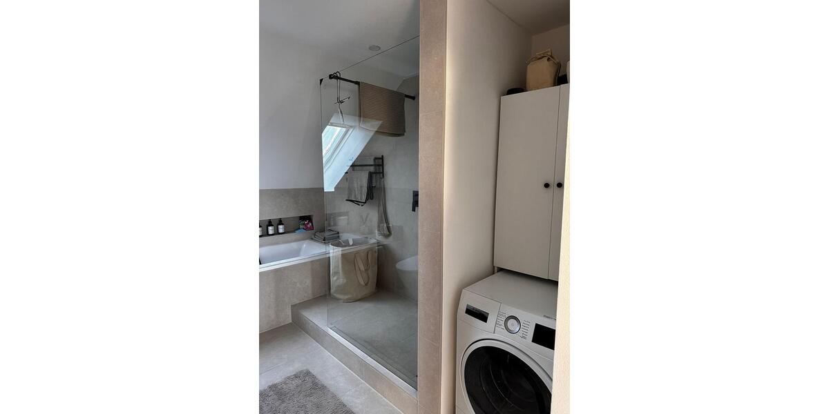 Dachgeschoßwohnung Eching - 3 Zimmer, 75 m&sup2;, 529.000&euro; | Angebot:25994597