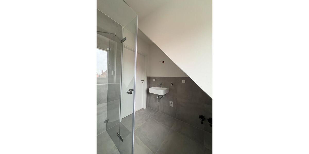 Dachgeschoßwohnung Allersberg Eismannsdorf - 3 Zimmer, 48 m&sup2;, 800&euro; | Angebot:25084720