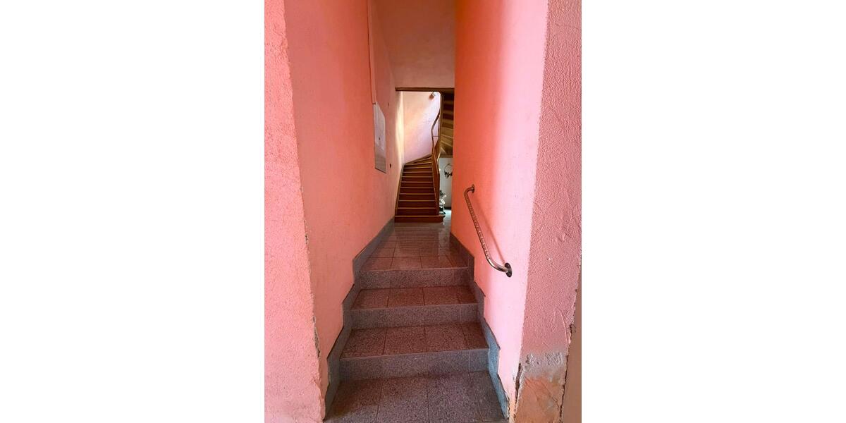 Mehrfamilienhaus, Wohnhaus Osthofen - 9 Zimmer, 201 m&sup2;, 310.000&euro; | Angebot:27063990
