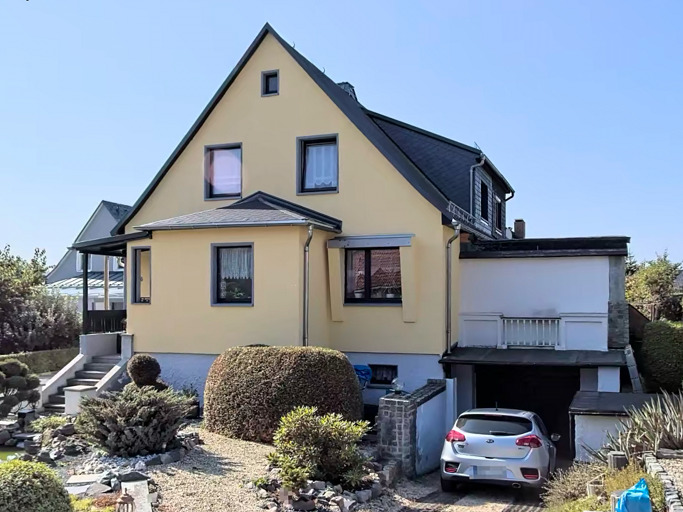 Doppelhaushälfte Greiz - 4 Zimmer, 115 m&sup2;, 155.000&euro; | Angebot:25776189