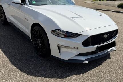Ford Mustang 111.050 km 33.000 &euro; Schwäbisch Hall 74523