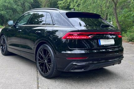 Audi Q8 44.473 km 69.900 € Berlin 12587