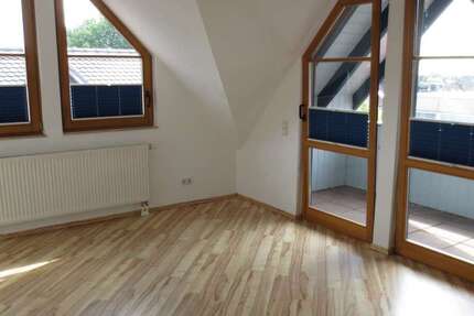 Wohnung Frankfurt Schwanheim - 2 Zimmer, 50 m&sup2;, 750&euro; | Angebot:26905212