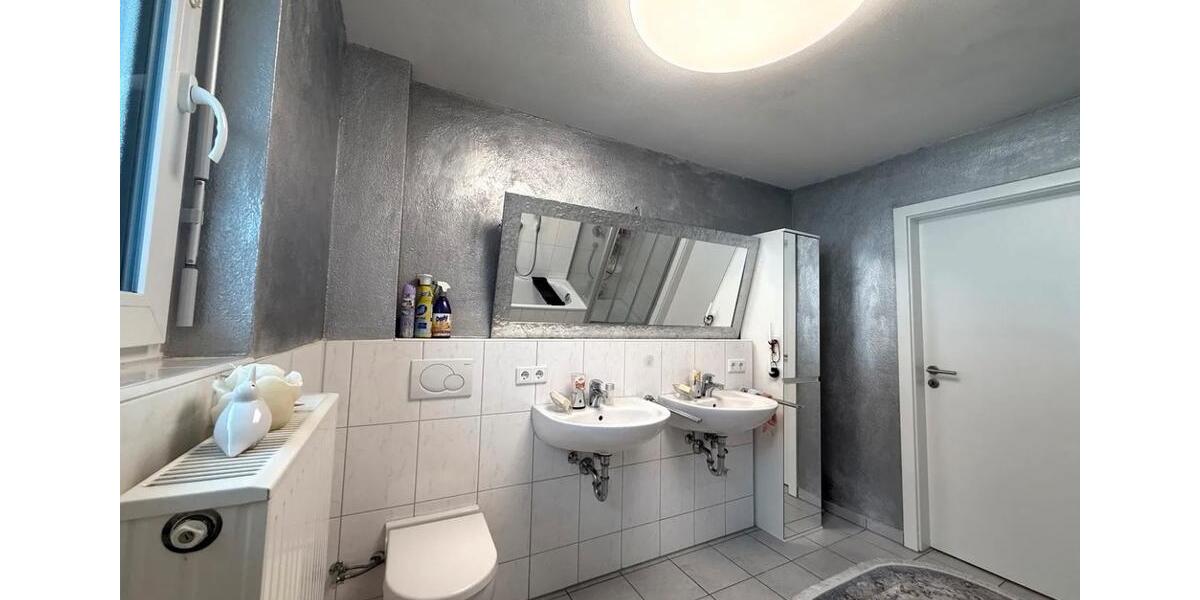 Einfamilienhaus Allmendingen - 6 Zimmer, 240 m&sup2;, 1.800&euro; | Angebot:26665532