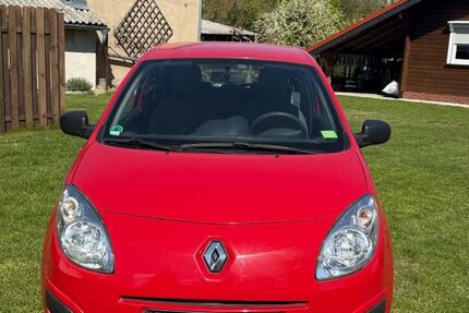 Renault Twingo 101.036 km 2.300 &euro; Mittenwalde 15749